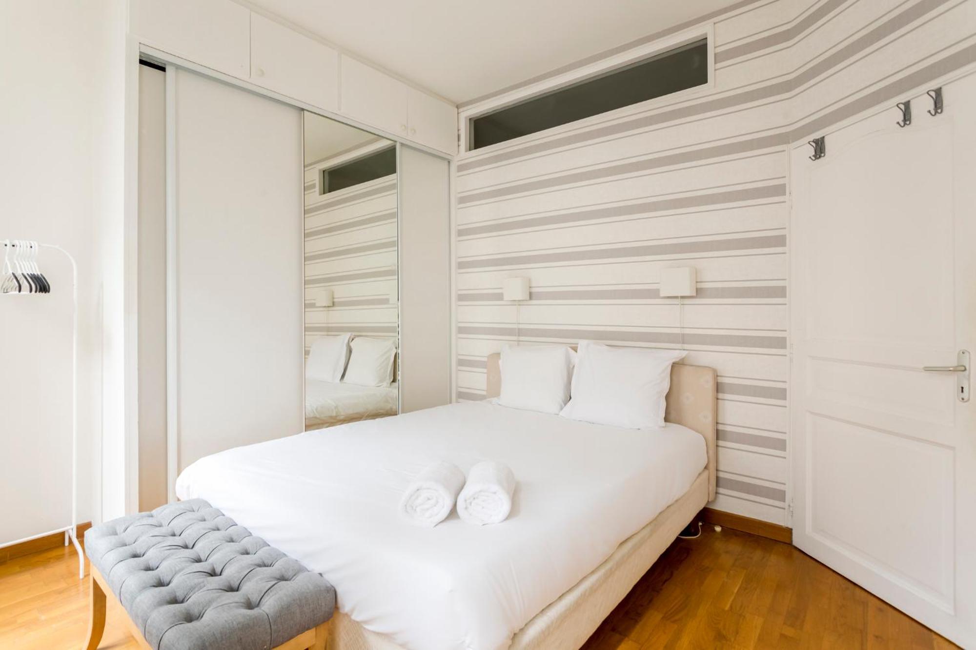 Champs-élysées Lincoln - 2bdr Aparthotel