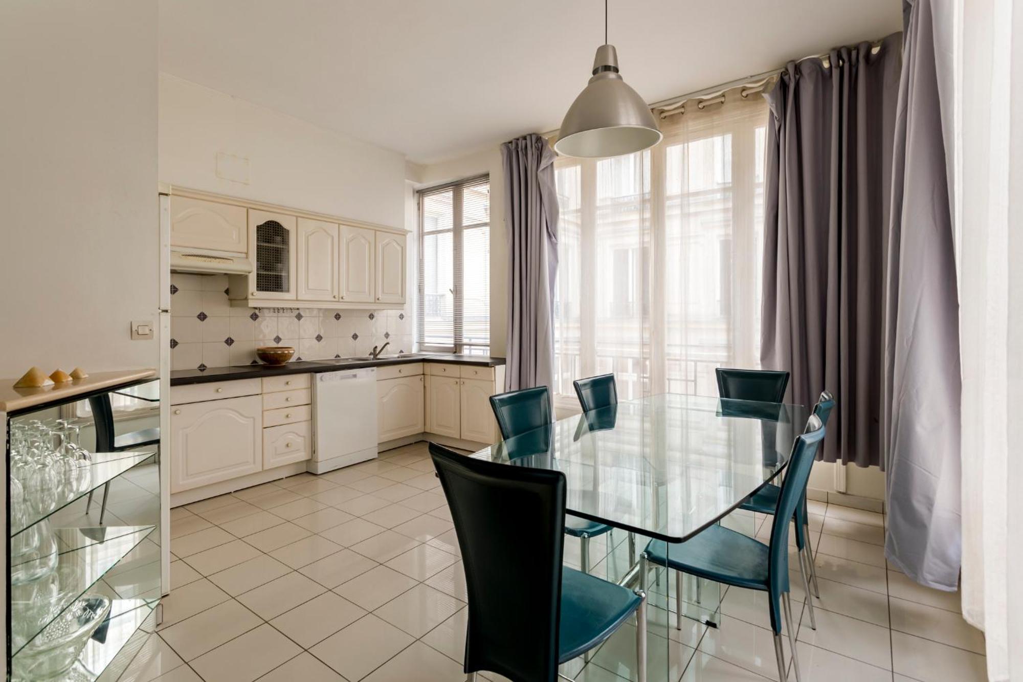 Champs-élysées Lincoln - 2bdr 4*