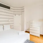 Champs-elysees Lincoln - 2bdr Aparthotel 4*